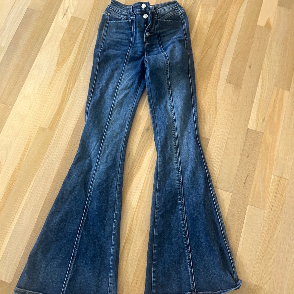 Lined Super Flared Jeans